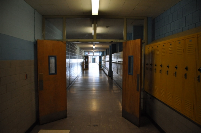 the hallway of the school before the renovation